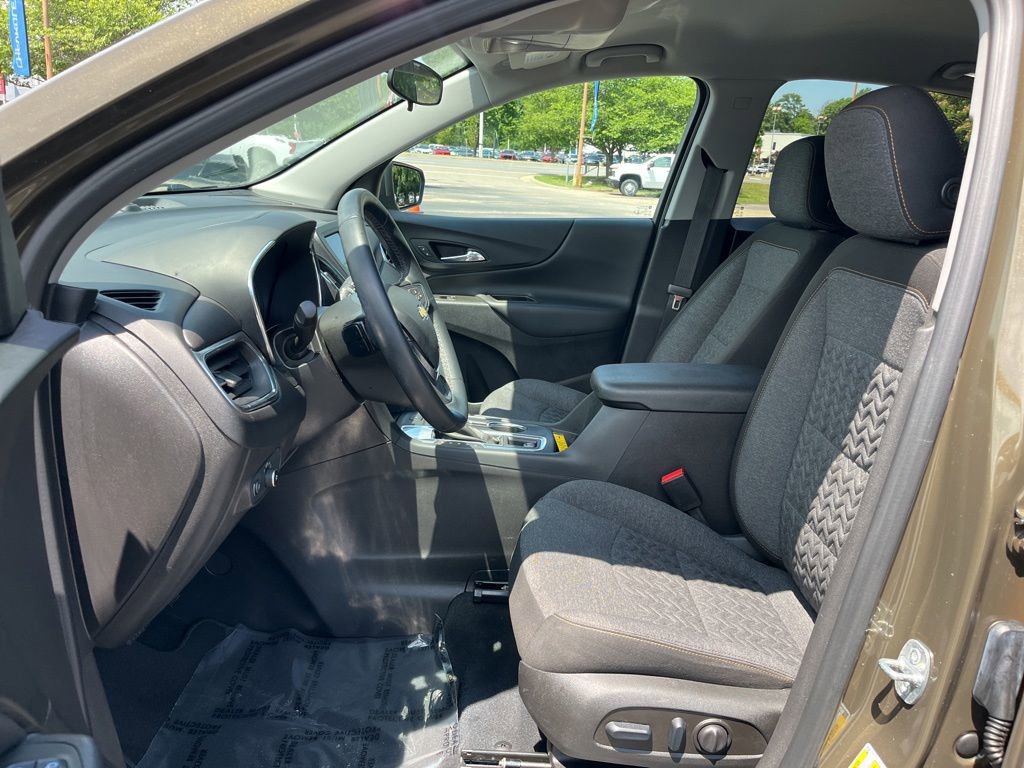 Used 2023 Chevrolet Equinox LT FWD image 14