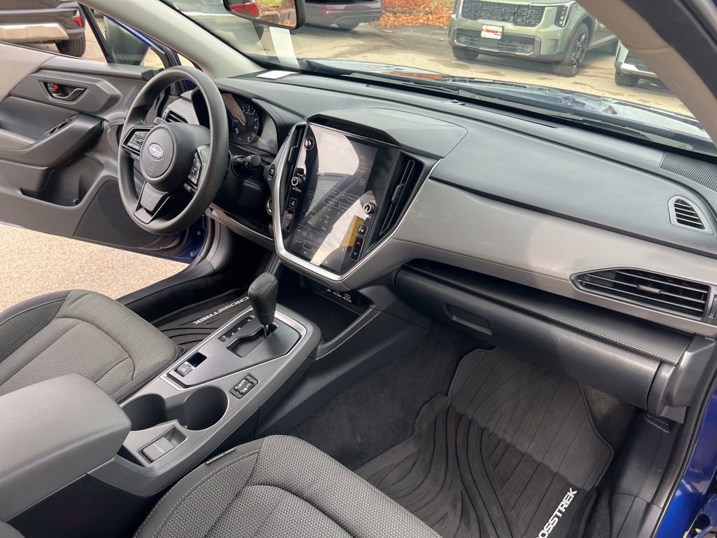 Used 2024 Subaru Crosstrek 2.0i Premium image 21