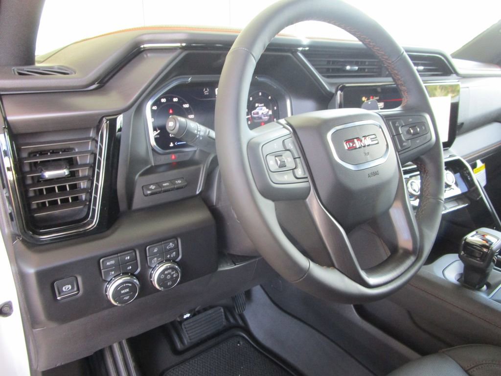 New 2026 GMC Sierra 1500 AT4 w/ Technology Package image 31