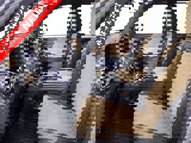 Used 2025 Chevrolet Equinox ACTIV w/ Safety and Technology Package image 20