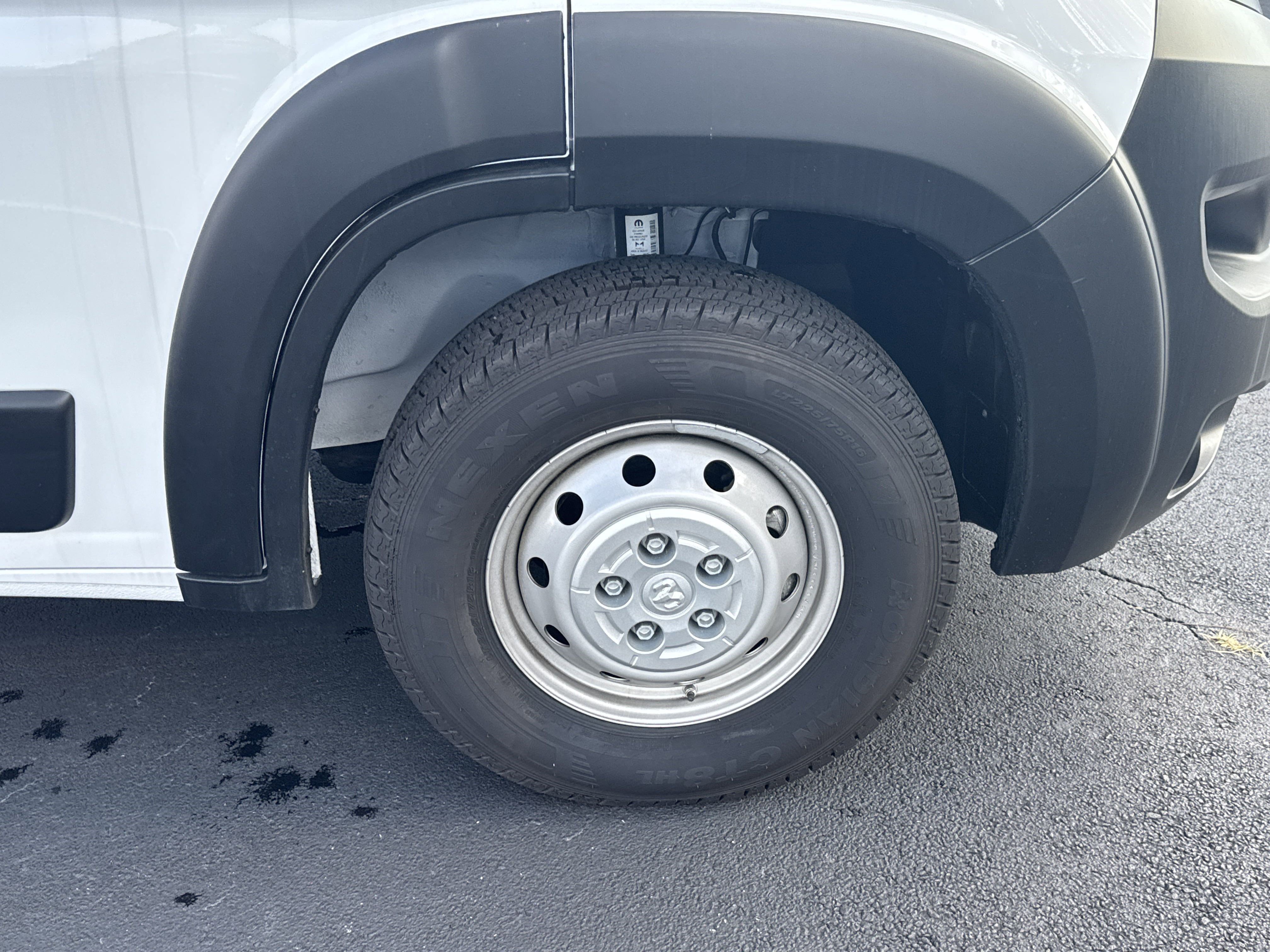 New 2023 RAM ProMaster 3500 w/ Convenience Group image 11