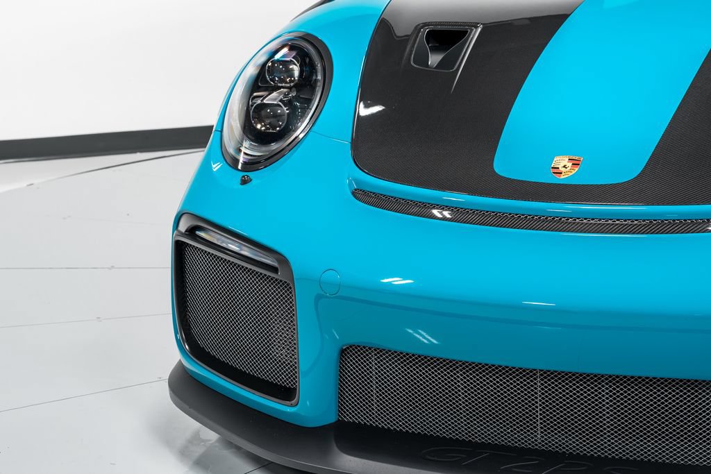 Used 2018 Porsche 911 GT2 RS w/ Weissach Package RWD image 40