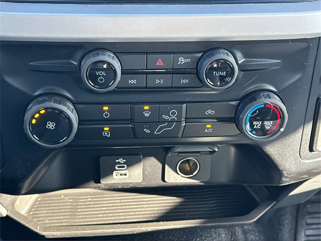 New 2026 Ford F250 XL w/ XL Chrome Package image 24