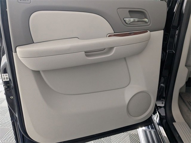 Used 2013 GMC Sierra 2500 SLT w/ SLT Convenience Package image 22