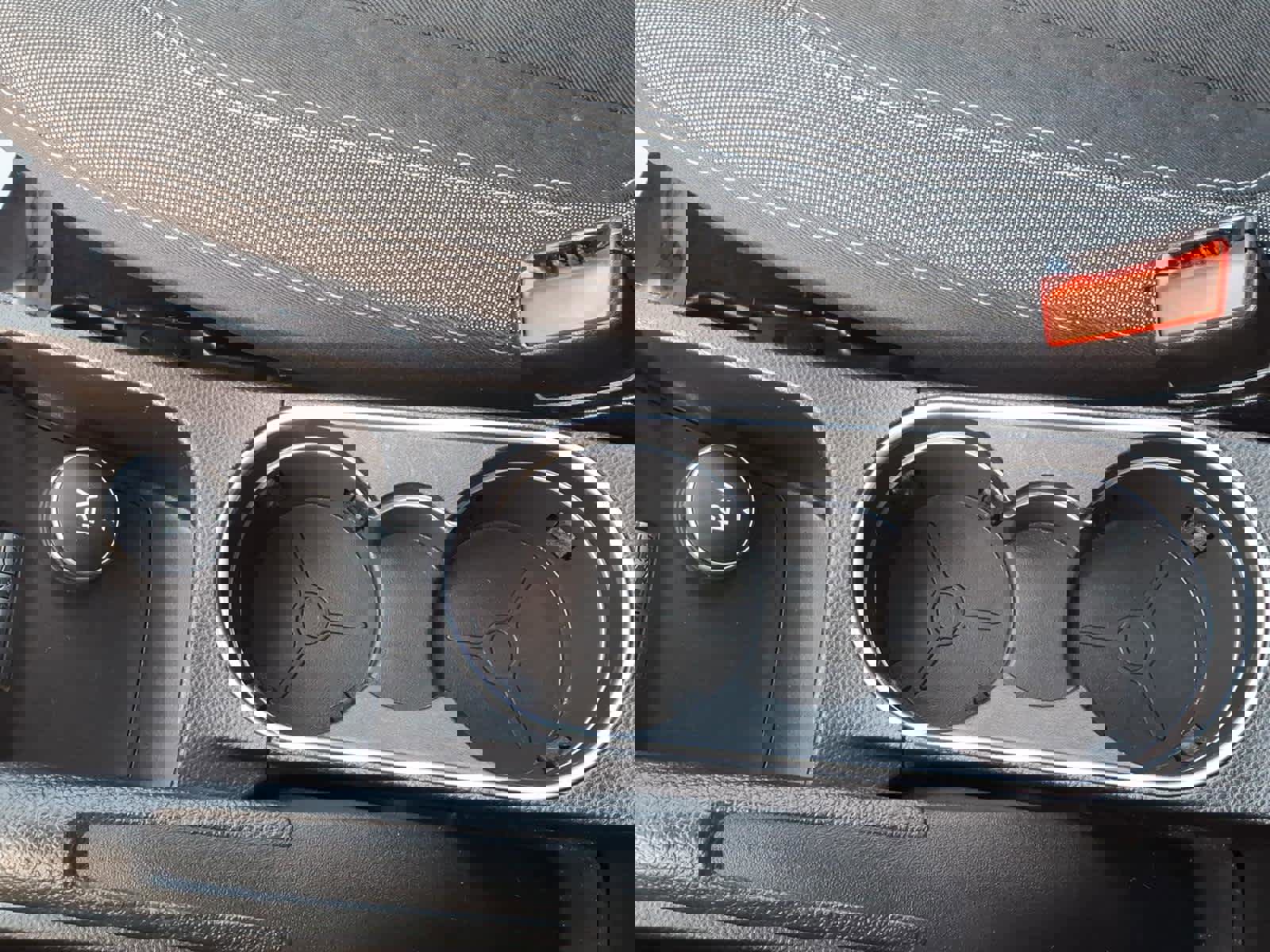 Used 2014 Ford Fiesta SE w/ Equipment Group 201A image 26