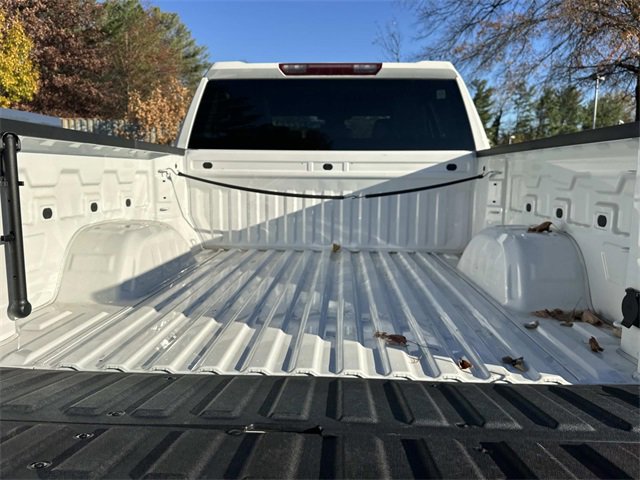Used 2025 GMC Sierra 1500 SLT image 8
