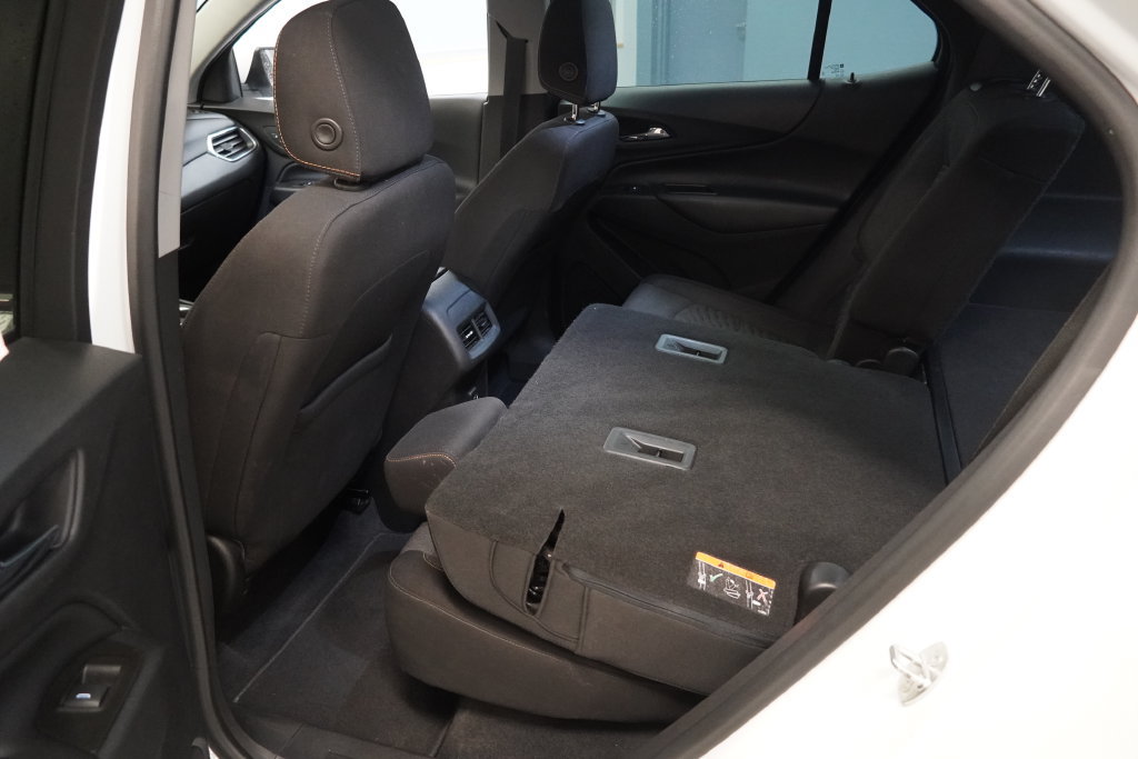 Used 2021 Chevrolet Equinox LT FWD image 19