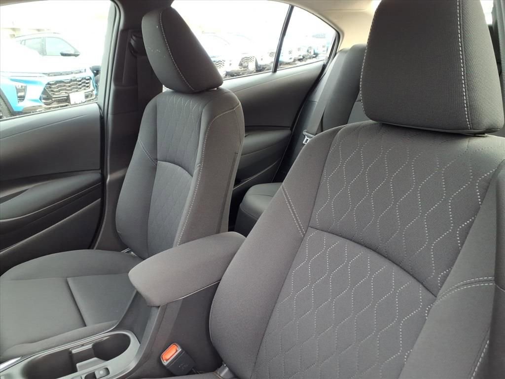 Used 2026 Toyota Corolla LE image 13