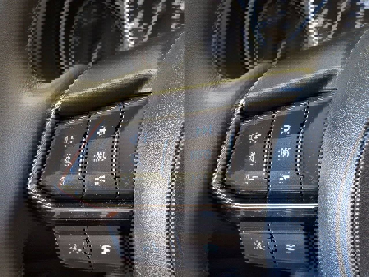 Used 2023 MAZDA CX-5 AWD 2.5 S w/ Preferred Package image 18