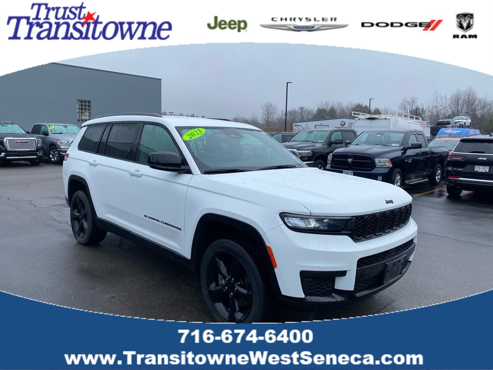 Used 2023 Jeep Grand Cherokee L Laredo AWD/4WD image 1
