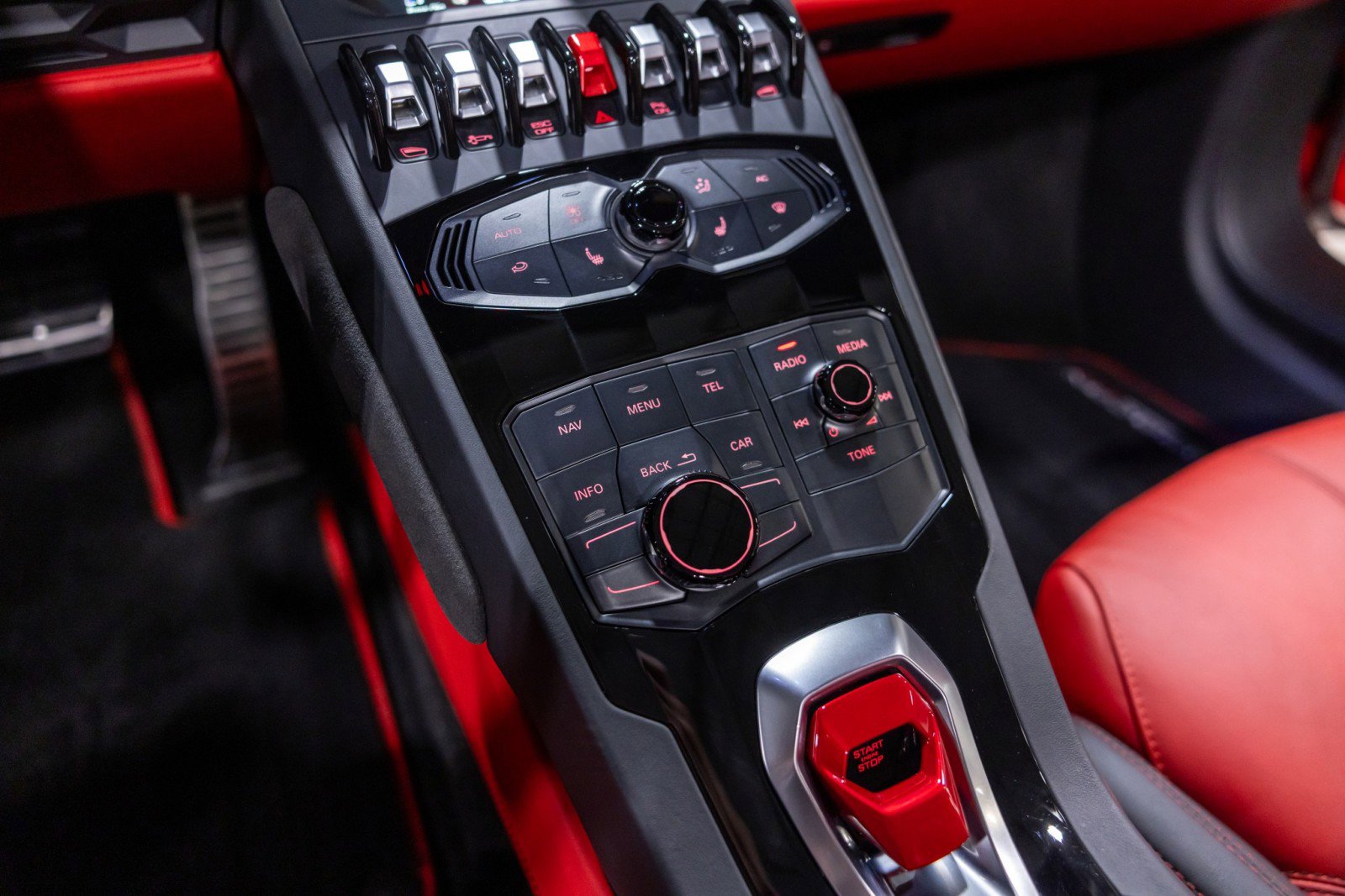 Used 2017 Lamborghini Huracan LP 610-4 image 43