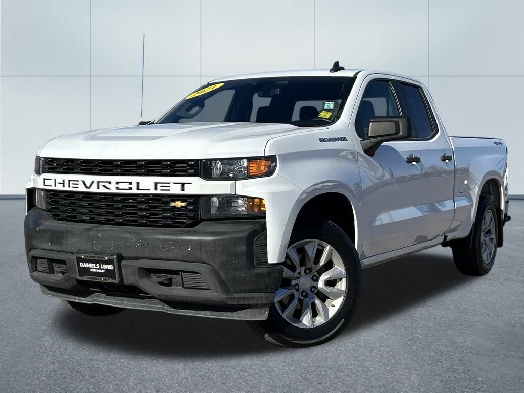 Used 2021 Chevrolet Silverado 1500 Custom image 1