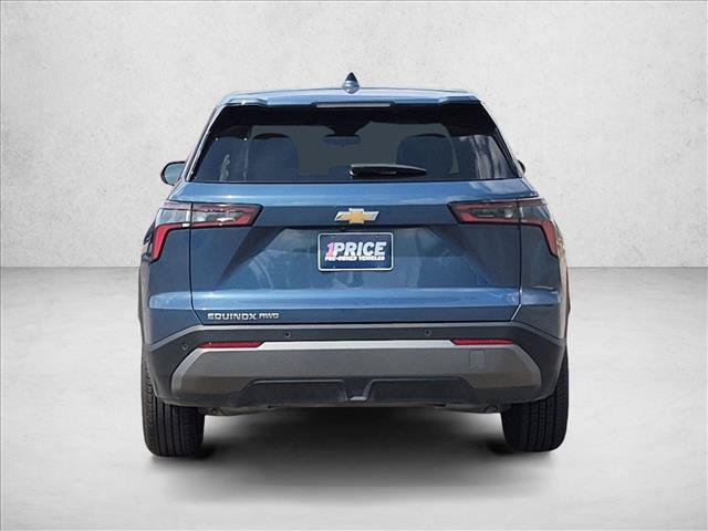 Used 2026 Chevrolet Equinox LT AWD/4WD image 6