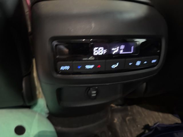 Used 2024 Hyundai Palisade SEL AWD/4WD image 8