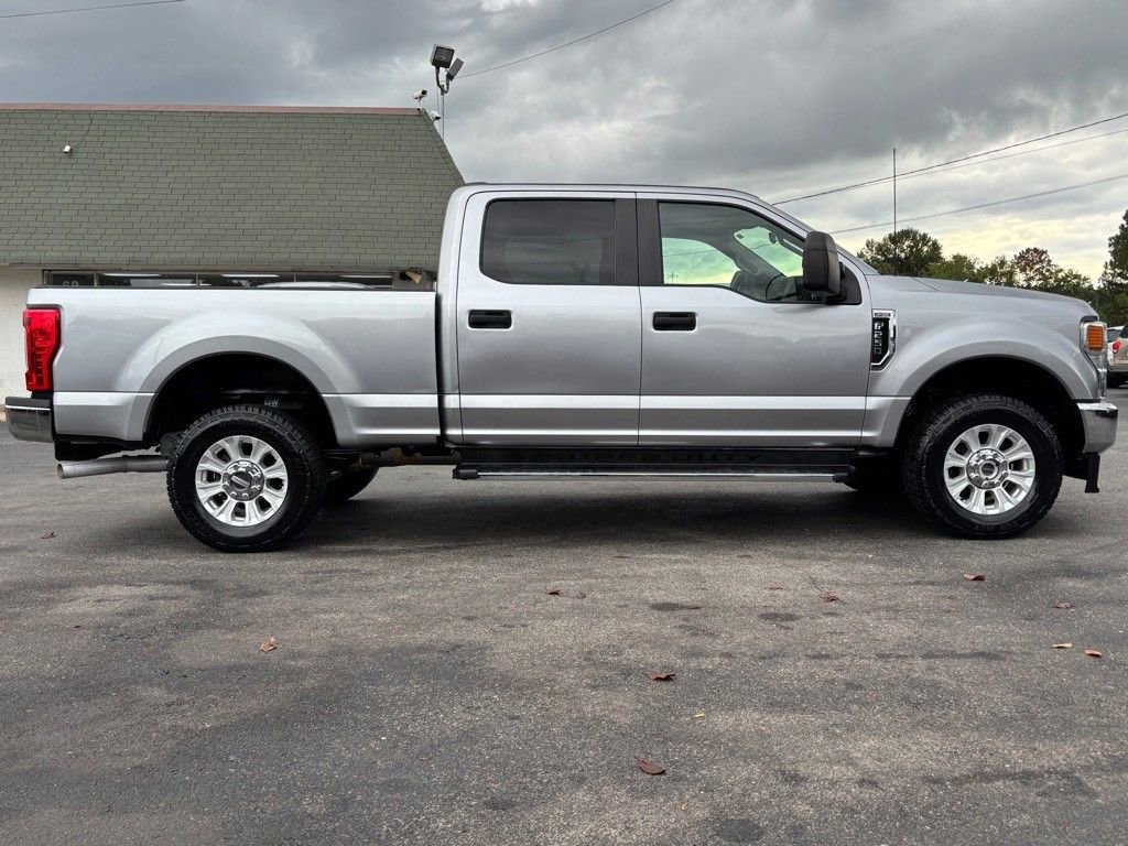Used 2021 Ford F250 XL w/ STX Appearance Package image 4