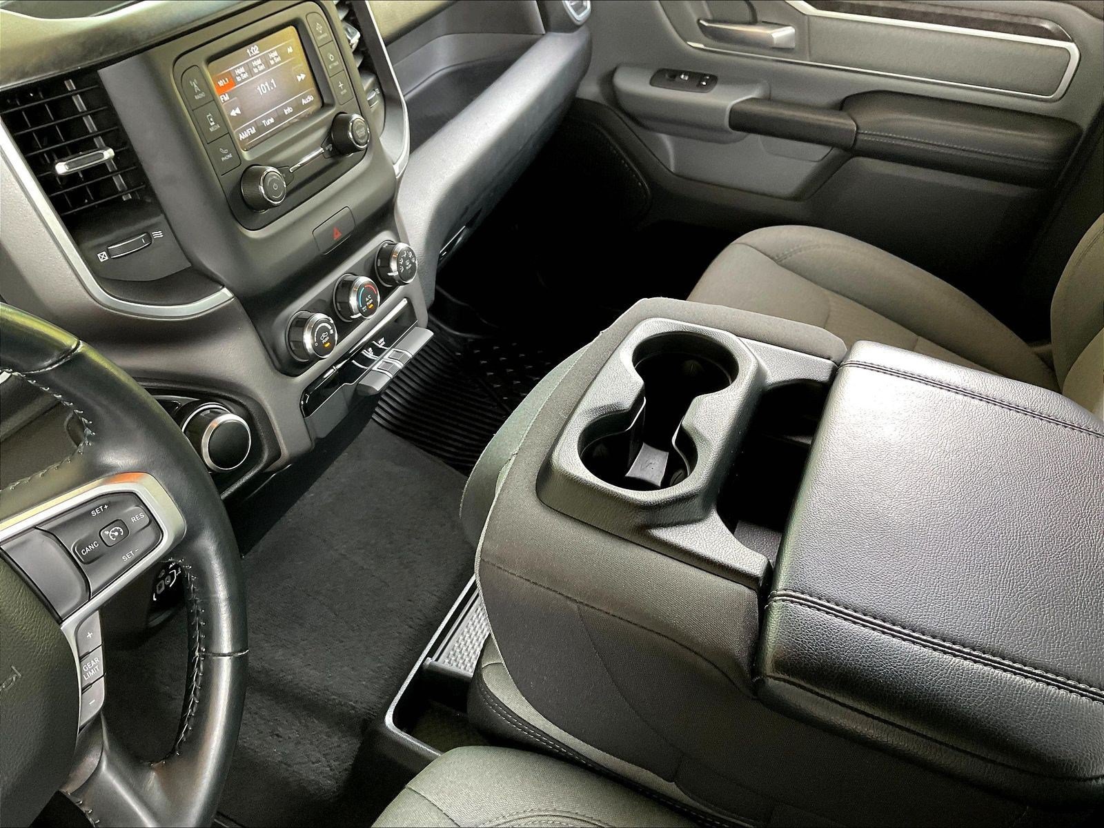 Used 2022 RAM 1500 Big Horn AWD/4WD image 18