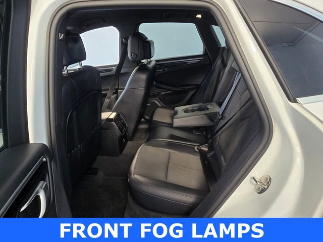 Used 2022 Porsche Macan S image 8