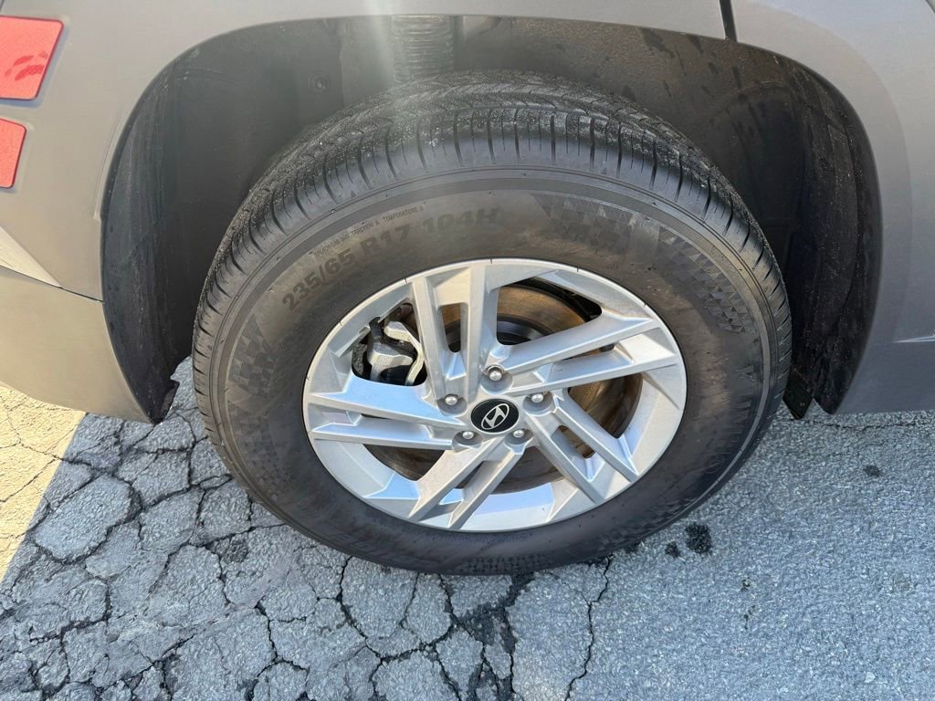 Certified 2026 Hyundai Tucson SE image 12