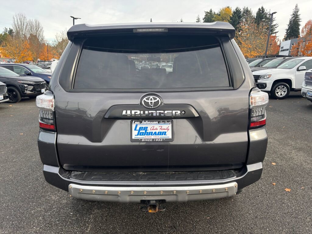 Used 2018 Toyota 4Runner TRD Off-Road Premium image 6