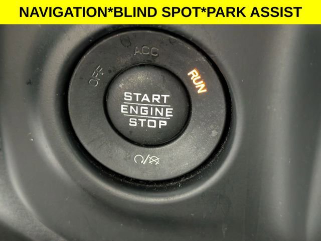 Used 2018 Jeep Wrangler Unlimited Sahara image 23