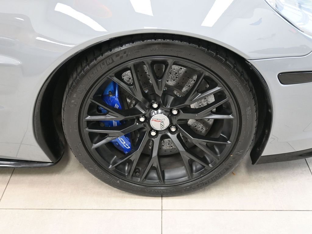 Used 2010 Chevrolet Corvette ZR1 w/ Preferred Equipment Group image 11