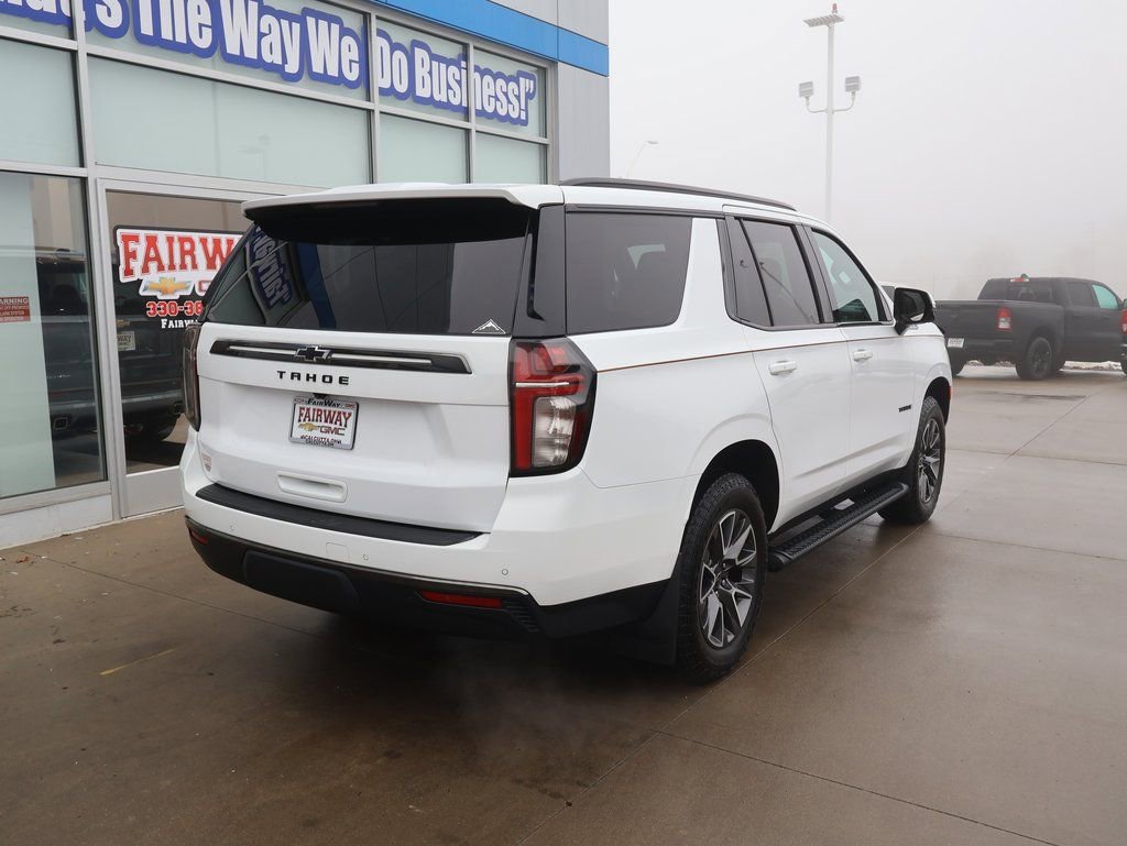 Certified 2022 Chevrolet Tahoe Z71 w/ Luxury Package image 3