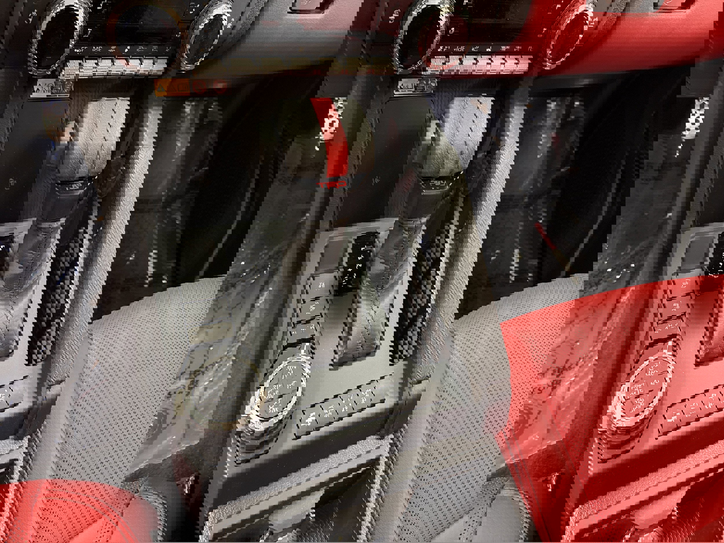 Used 2025 Toyota Tacoma TRD Pro image 38