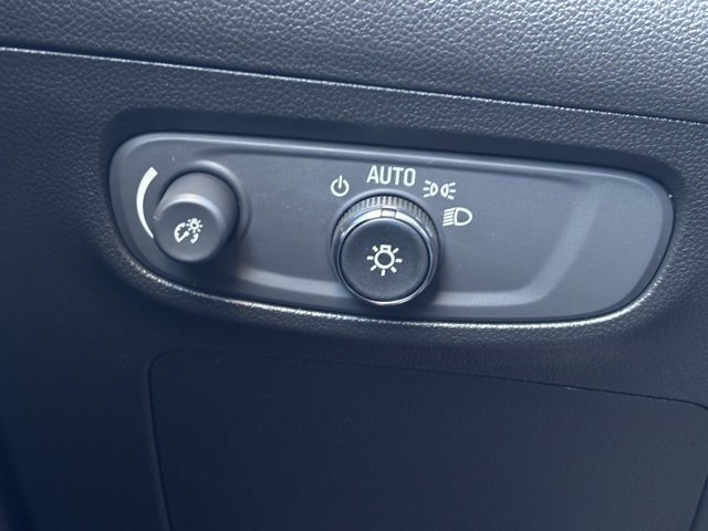 Certified 2024 Buick Encore GX Preferred w/ Comfort Package image 21