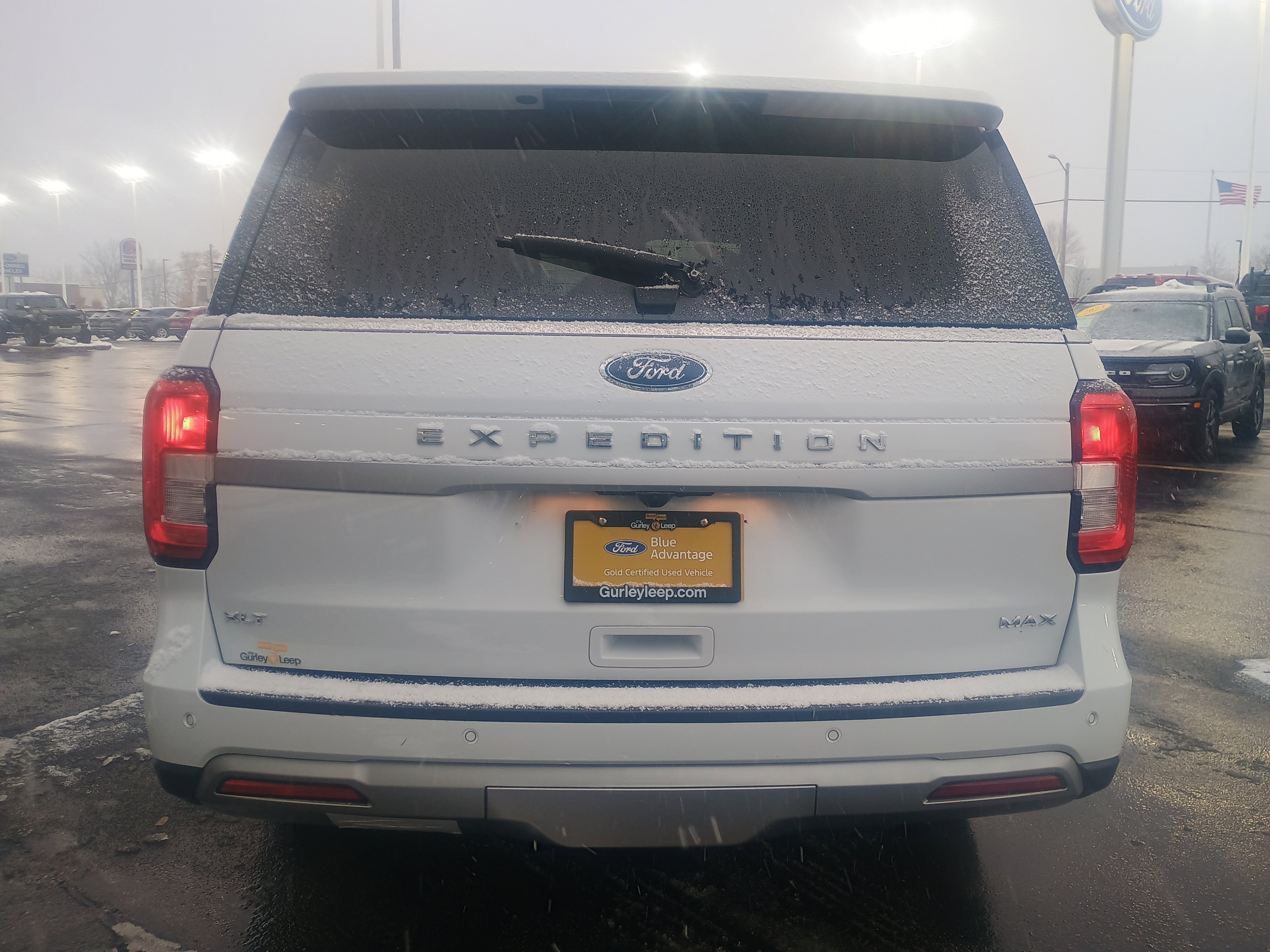 Certified 2024 Ford Expedition Max XLT image 12