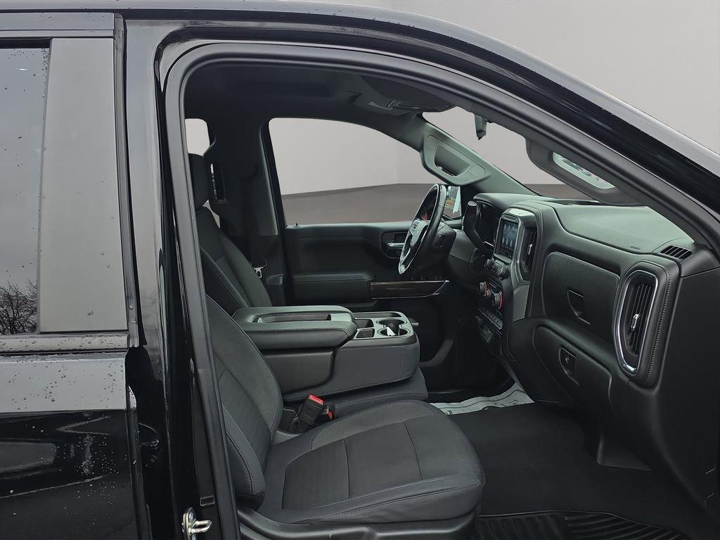 Certified 2019 Chevrolet Silverado 1500 RST image 18