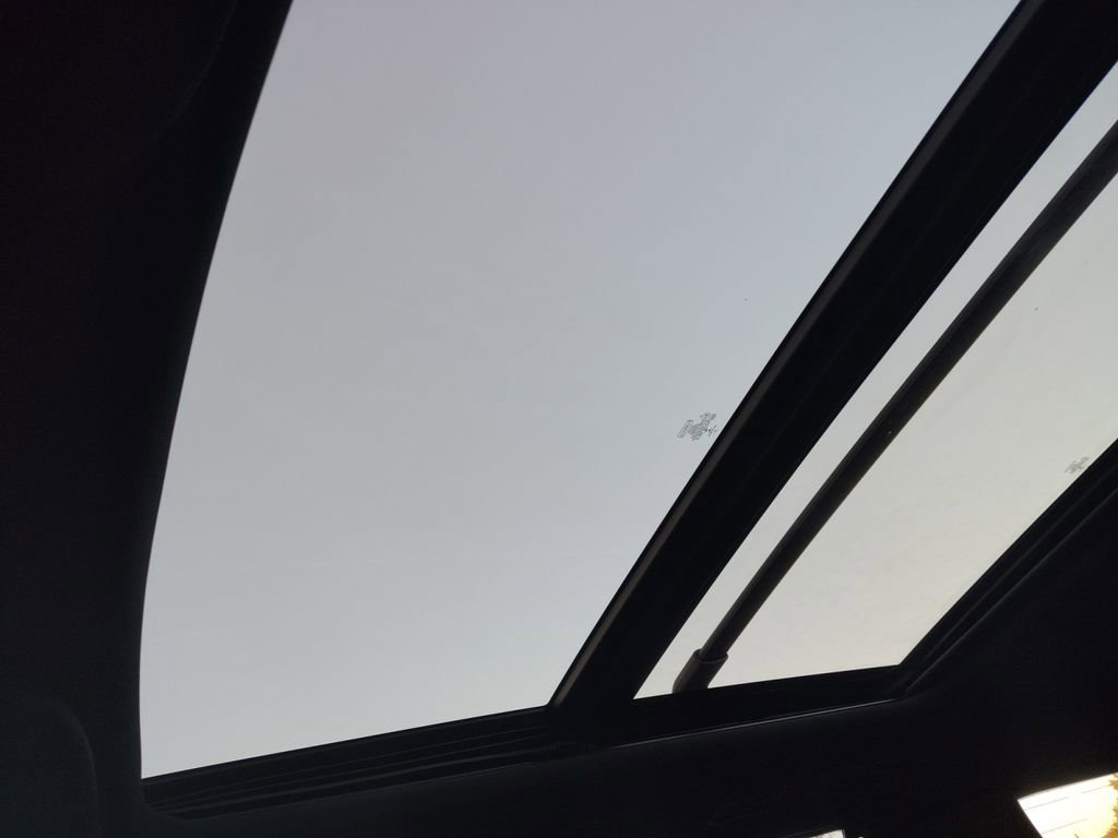 Used 2021 Ford Expedition XLT image 7