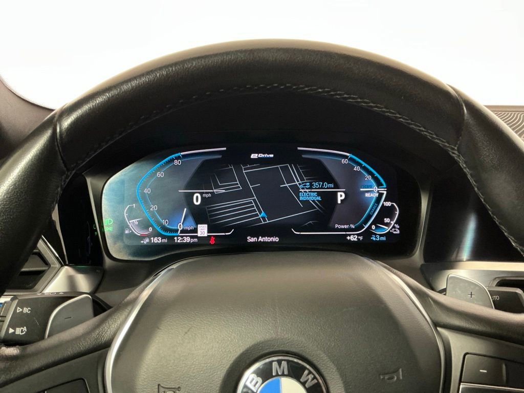 Used 2021 BMW 330e w/ Convenience Package RWD image 10