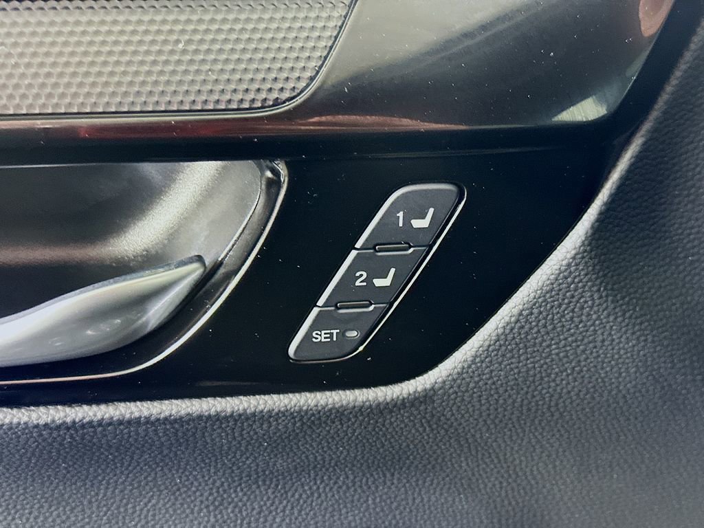 Used 2024 Honda CR-V Sport Touring image 21