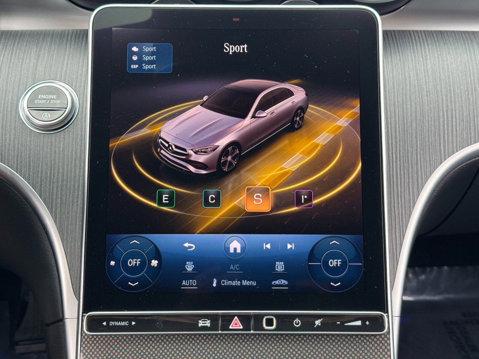 Used 2022 Mercedes-Benz C 300 Sedan image 35