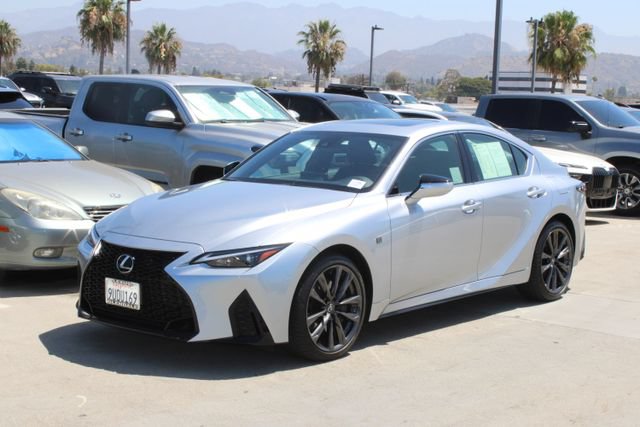 Certified 2025 Lexus IS 300 F Sport AWD/4WD image 3