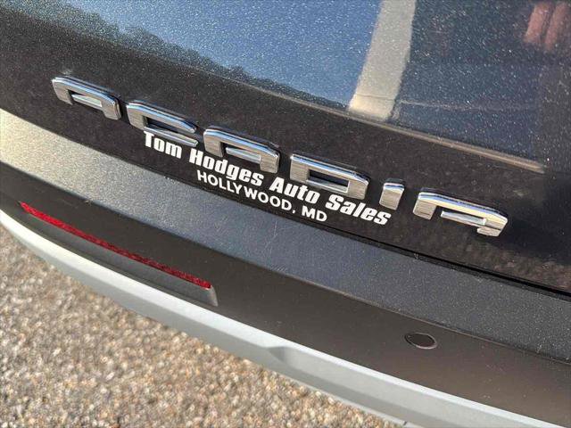 Used 2020 GMC Acadia SLT image 7