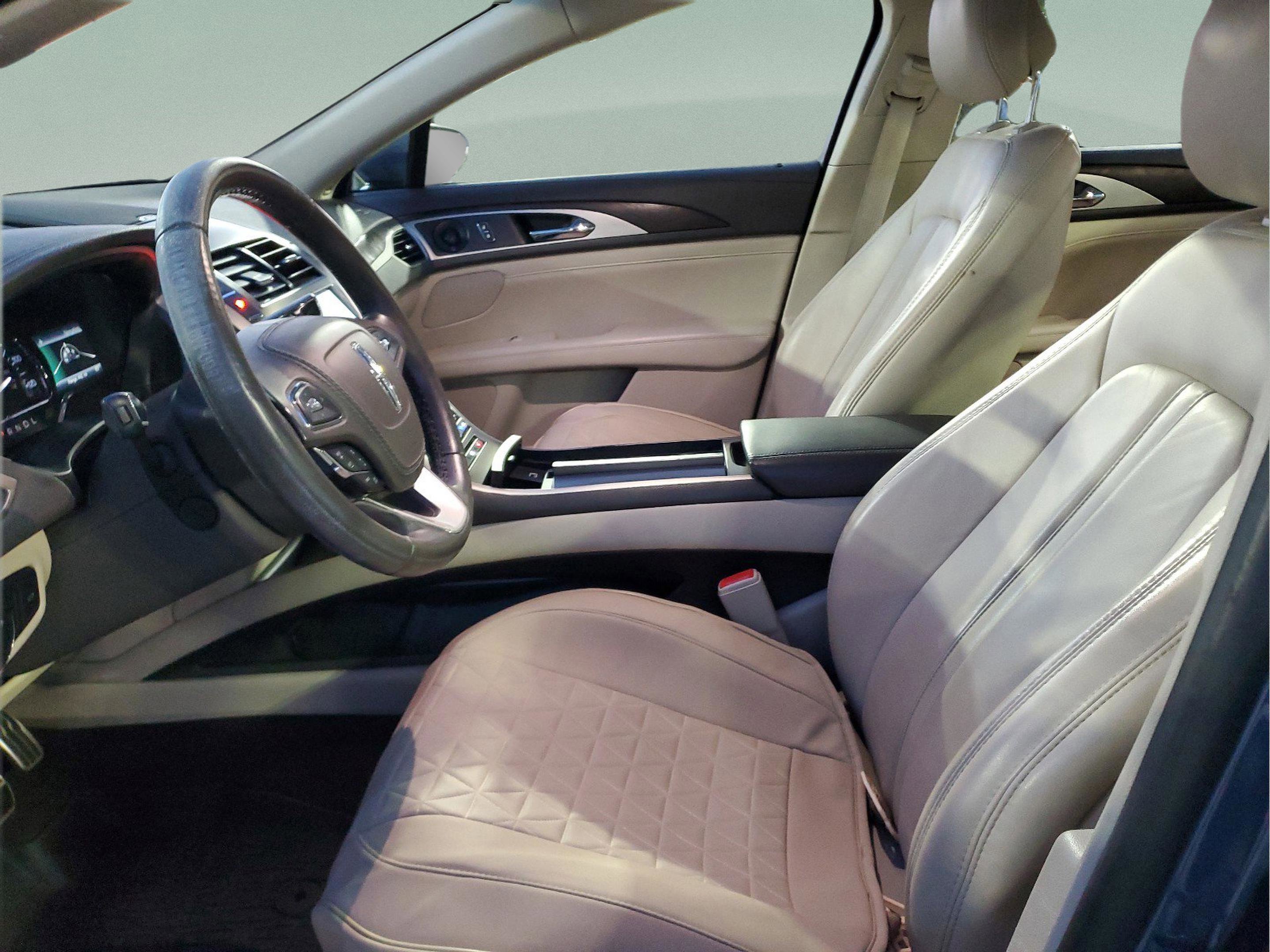 Used 2019 Lincoln MKZ Reserve w/ Reserve Plus Package FWD image 16