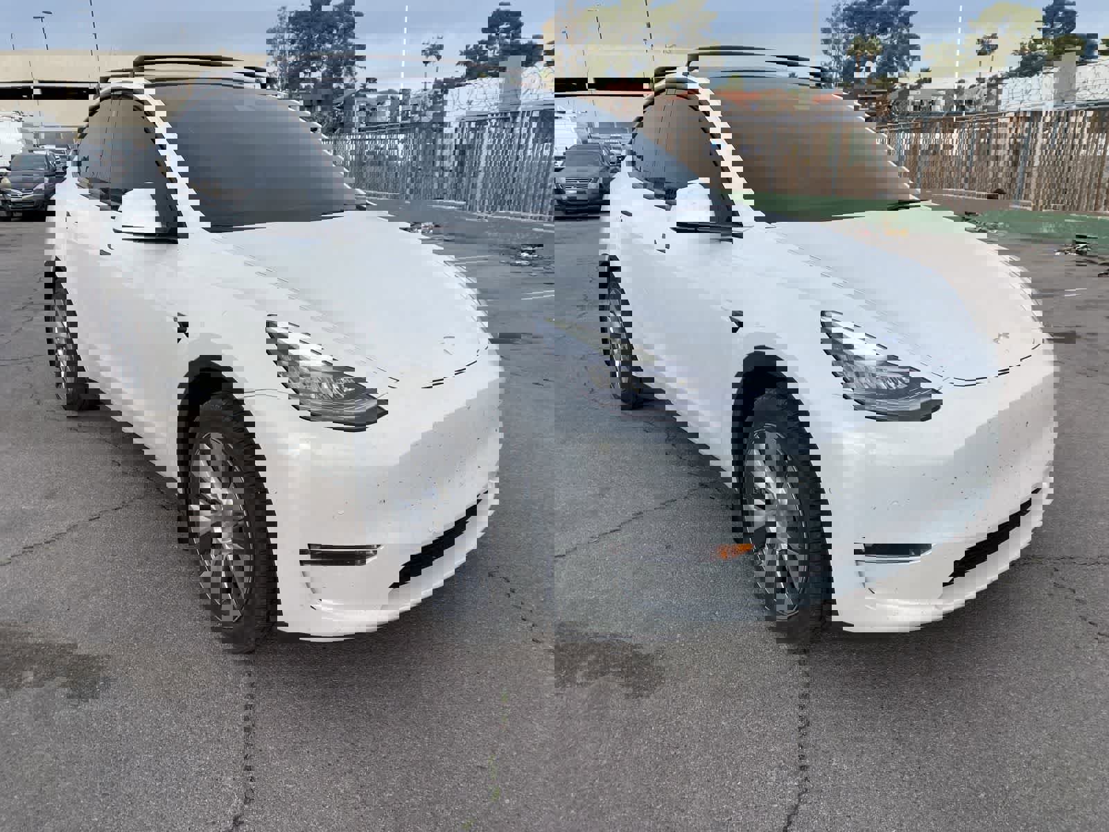 Used 2021 Tesla Model Y Long Range image 4