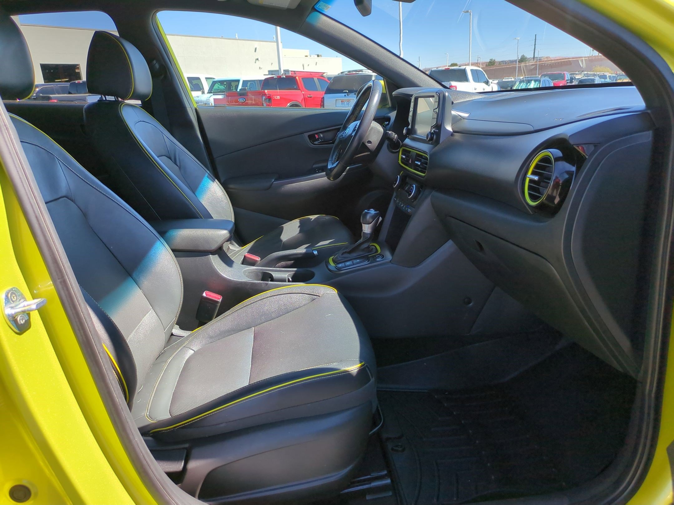Used 2018 Hyundai Kona Ultimate image 32