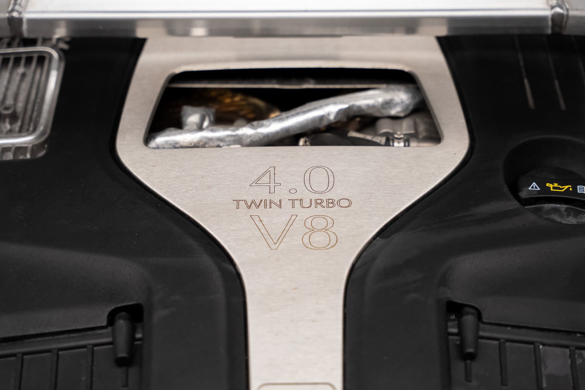 Used 2021 Aston Martin DBX AWD/4WD image 76