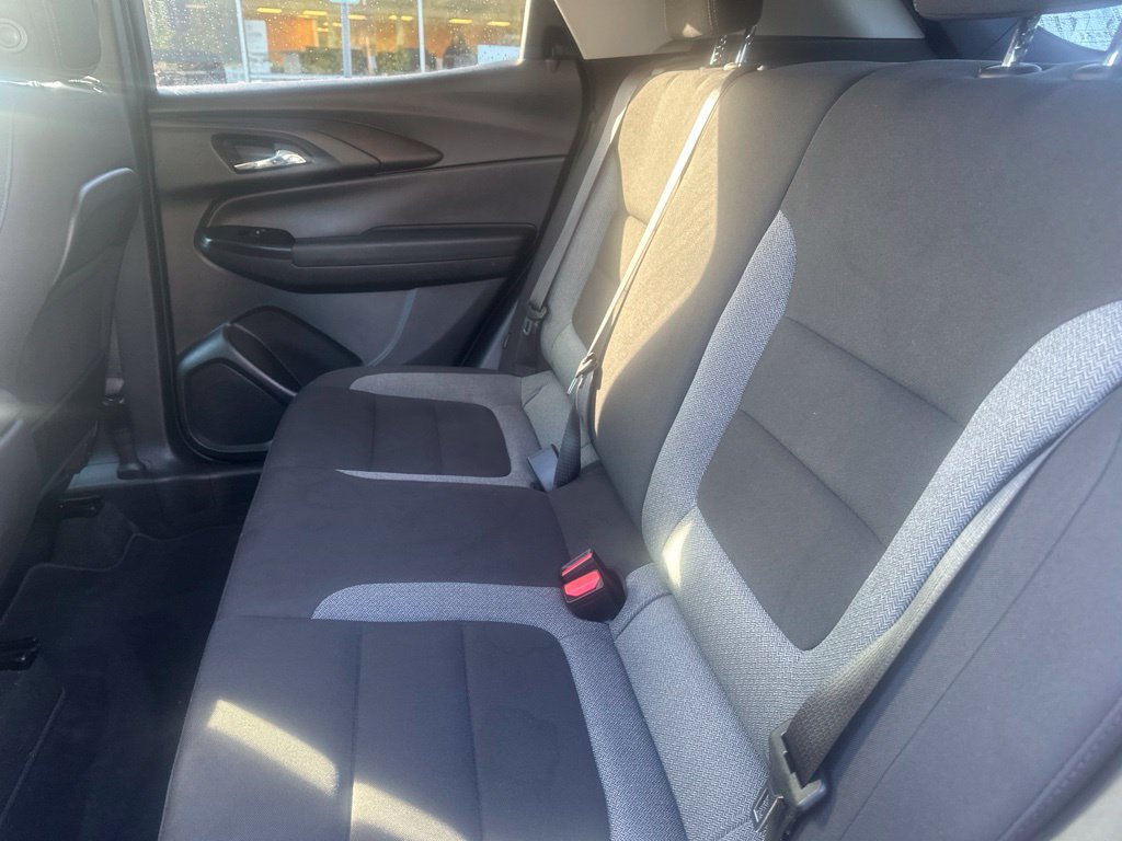 Used 2024 Chevrolet TrailBlazer LS w/ LS Convenience Package FWD image 12