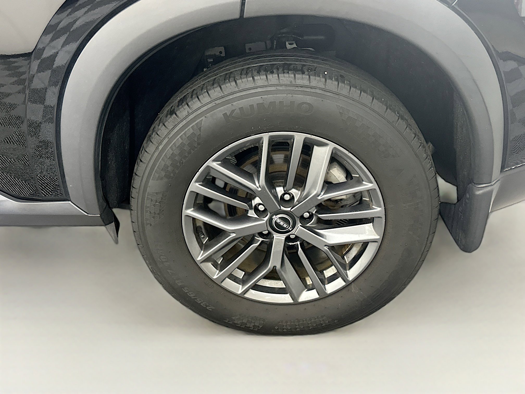 Used 2023 Nissan Rogue S image 11