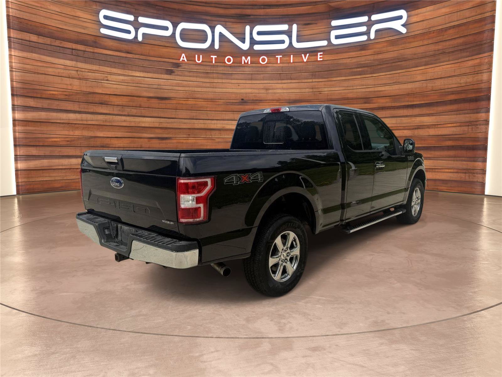Used 2019 Ford F150 XLT w/ Equipment Group 302A Luxury AWD/4WD image 7