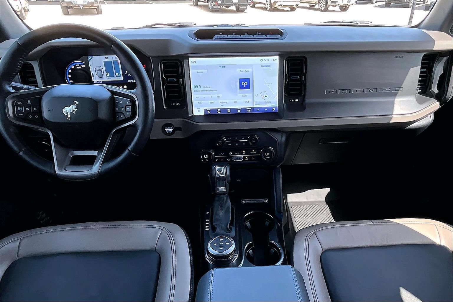 Used 2024 Ford Bronco Wildtrak AWD/4WD image 15