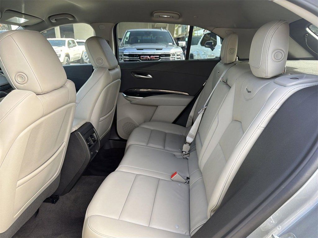 Certified 2023 Cadillac XT4 Premium Luxury image 25