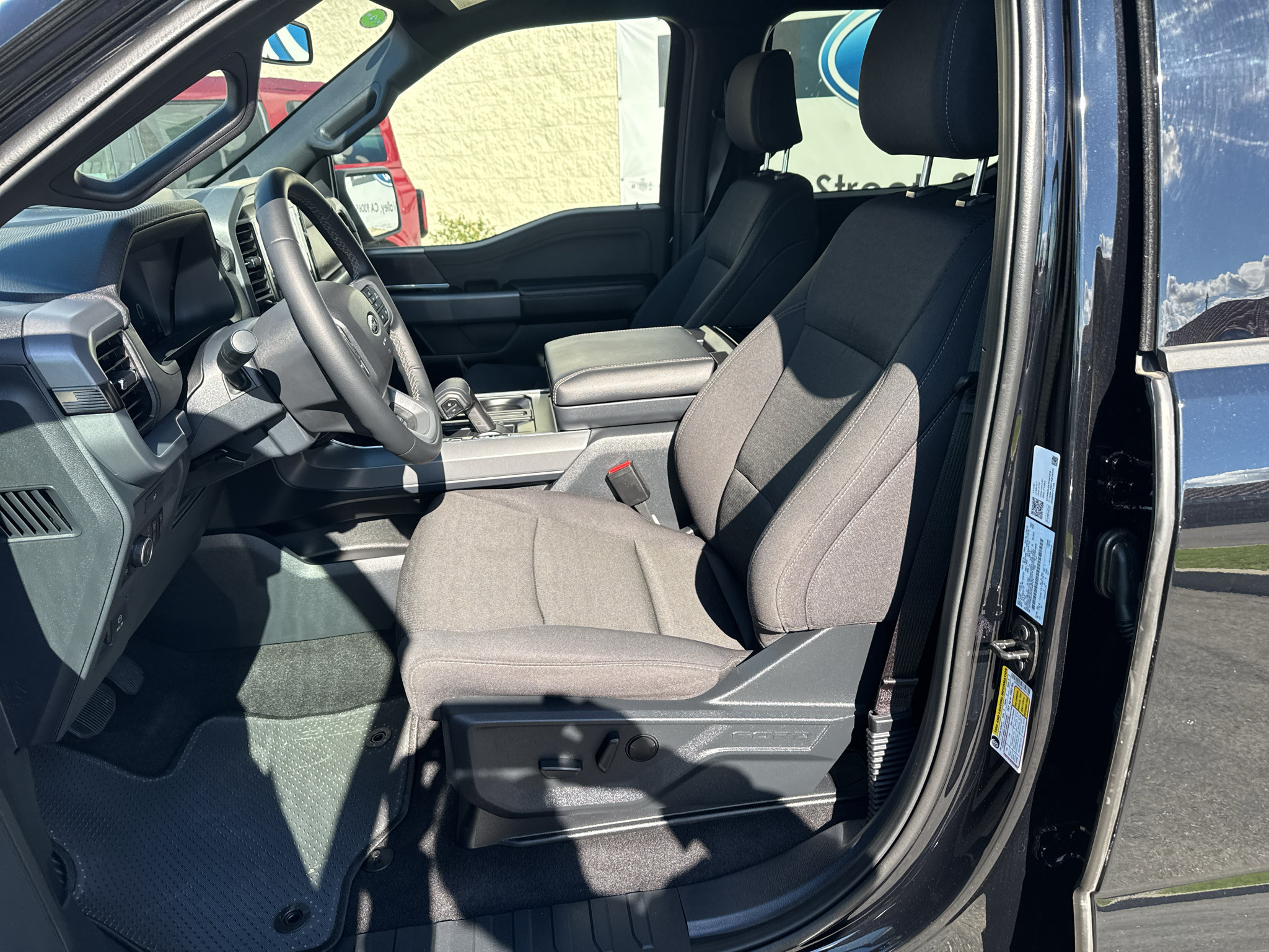 Used 2026 Ford F150 XLT w/ Equipment Group 302A MID AWD/4WD image 9