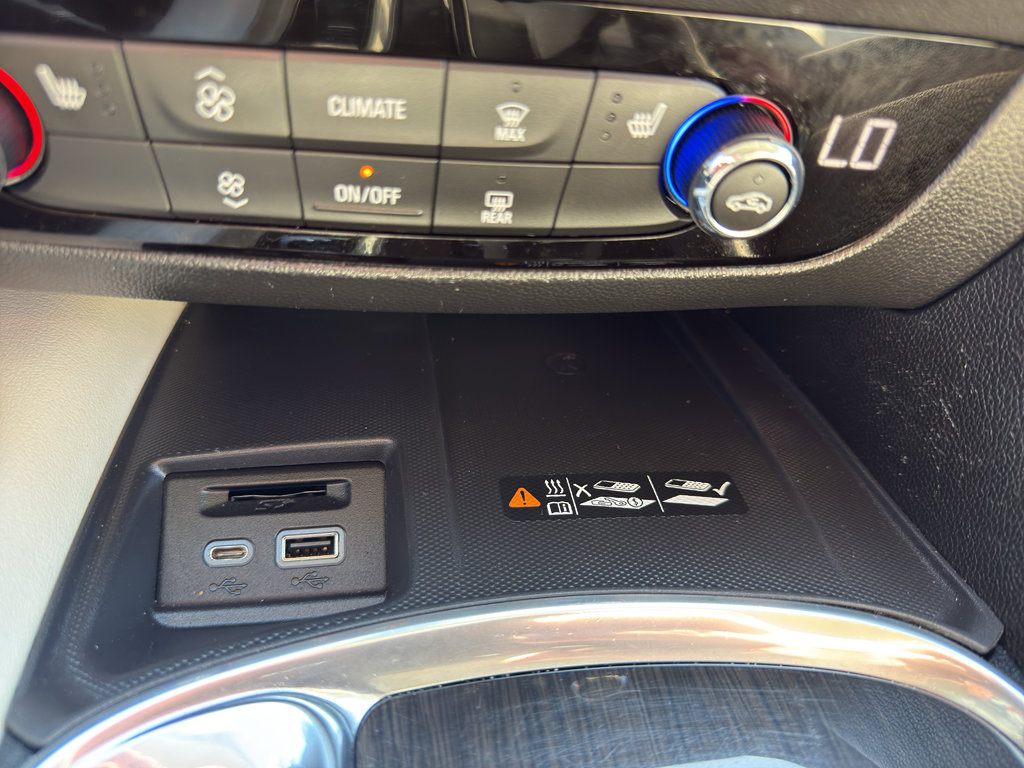 Used 2023 Buick Enclave Essence w/ Sport Touring Edition image 22