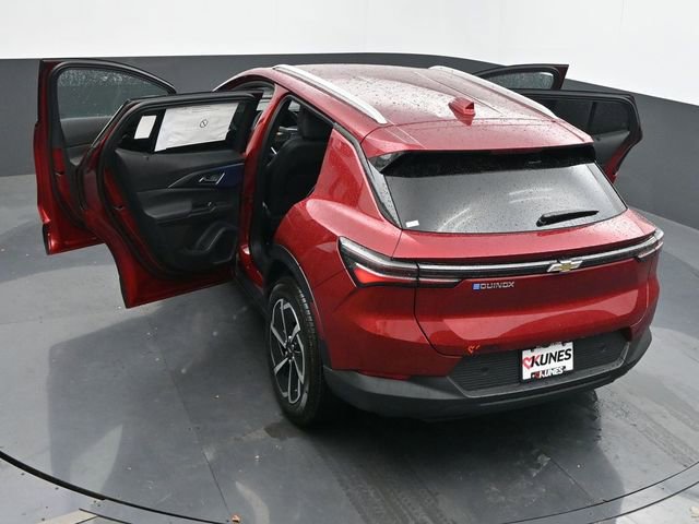 New 2026 Chevrolet Equinox EV LT image 60