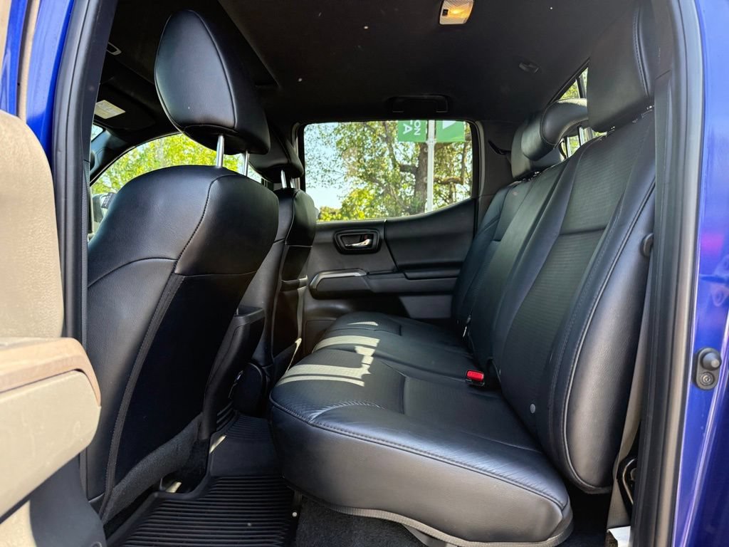 Certified 2023 Toyota Tacoma Limited AWD/4WD image 16