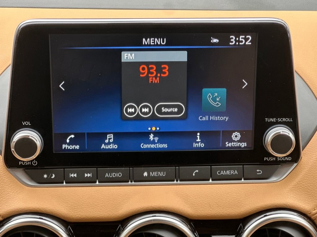 New 2025 Nissan Sentra SV w/ SV Premium Package image 21